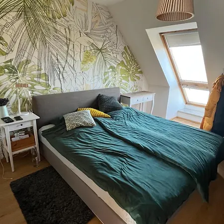 Wunderschoene Maisonette-wohnung In Mit Tiefgarage-neue Апартаменты